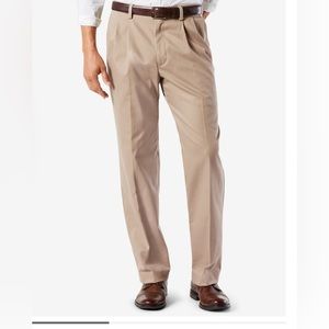Nwt tan Mens Dockers 40x34